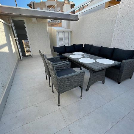 Casa Alexandra - Cosy 2Bedroom Duplex ตอร์เรเวียคา ภายนอก รูปภาพ